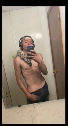 OnlyFans cuenta zootedprettyboi header 2