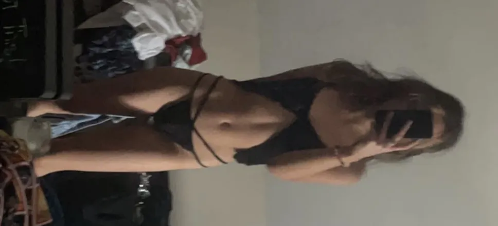 OnlyFans cuenta madiedavisxo header 2