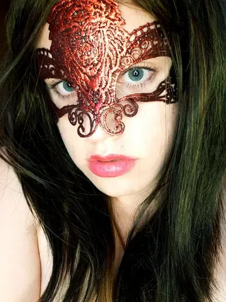 OnlyFans cuenta nelliekinko avatar 1
