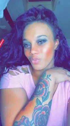 OnlyFans cuenta lilredgemini_94 avatar 1