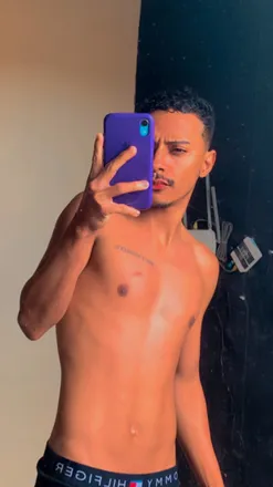 OnlyFans cuenta eronmelo header 2