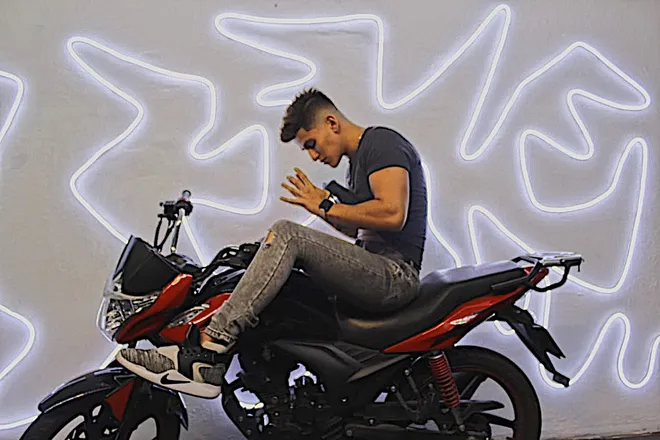 OnlyFans cuenta alan_arriola header 2