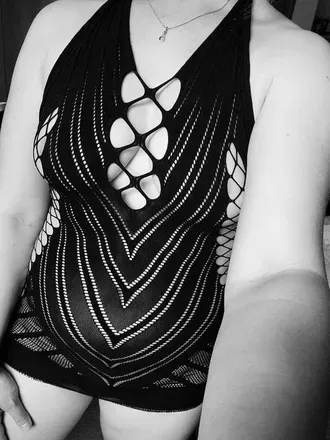 OnlyFans account  thecurvyhotwife avatar 1