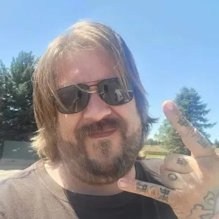 OnlyFans account  that1pothead avatar 1