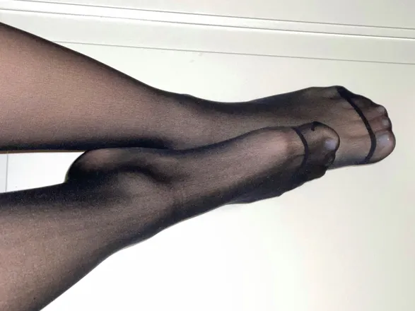 OnlyFans cuenta feetiliciousqueen header 2
