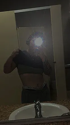 OnlyFans account  riskeyriley avatar 1