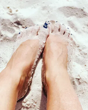 OnlyFans account  saltytoes07 avatar 1