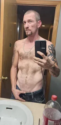 OnlyFans cuenta tgredneck321 avatar 1