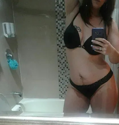 OnlyFans cuenta bigbootiemea avatar 1