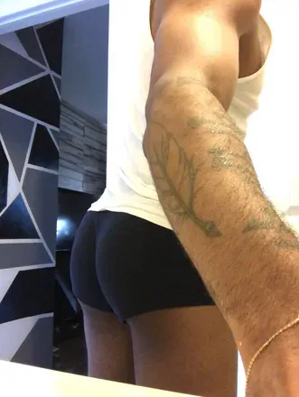 OnlyFans cuenta cheapwhiskey avatar 1
