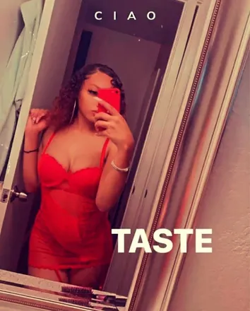 OnlyFans cuenta autumnbrown21 header 2