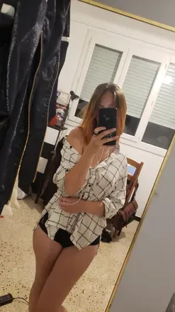 OnlyFans cuenta lirazel avatar 1