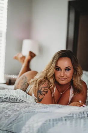 OnlyFans cuenta kelsiblack header 2