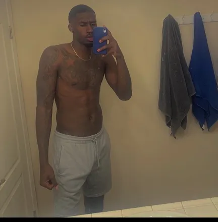 OnlyFans cuenta mikeyytrin header 2