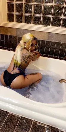 OnlyFans account  ms_spida header 2