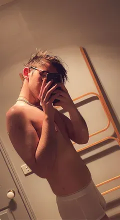 OnlyFans cuenta broccilye avatar 1