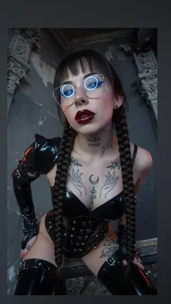 OnlyFans of goddess_megannn