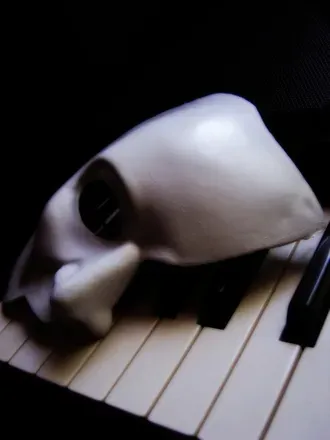 OnlyFans account  phantomoftheopera avatar 1