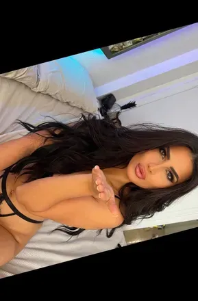 OnlyFans cuenta yasminafree header 2