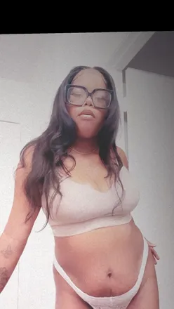 OnlyFans cuenta kea.scarlet header 2
