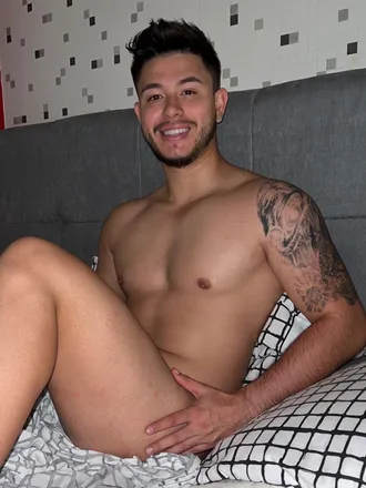 OnlyFans account  daniel_mac header 2