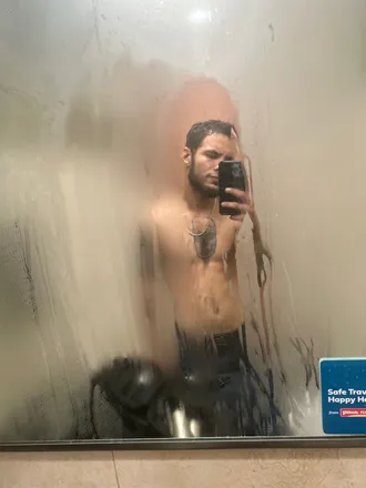 OnlyFans account  gbros2696 header 2