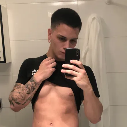 OnlyFans account  santiokonly avatar 1