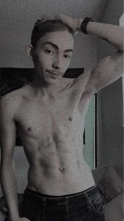OnlyFans cuenta ezekeil456 header 2