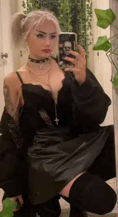 OnlyFans cuenta skatelilbarbie avatar 1