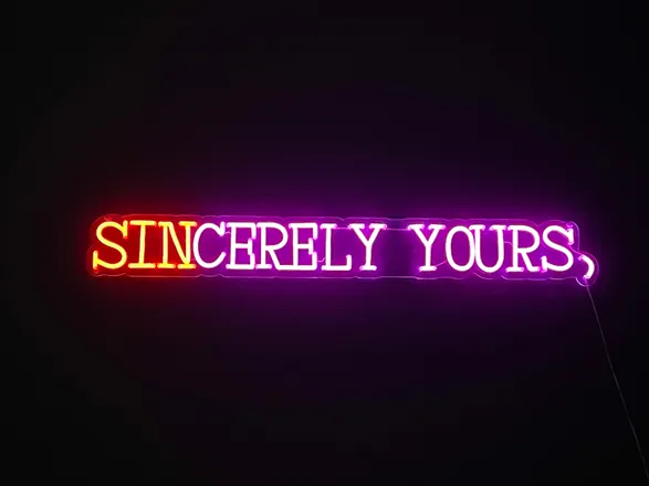 OnlyFans cuenta sincerelyyours111 header 2