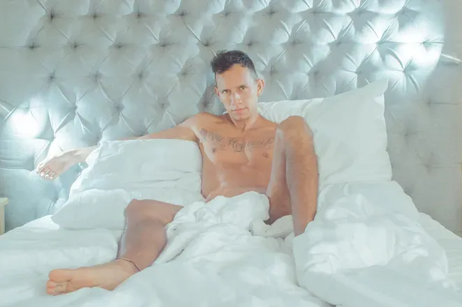 OnlyFans cuenta eltiojohnny header 2