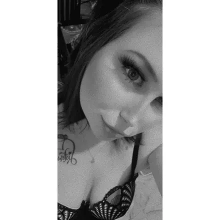 OnlyFans cuenta cherry_chick96 avatar 1