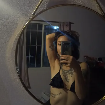 OnlyFans cuenta xbbitax header 2