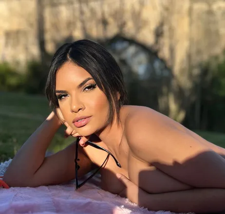 OnlyFans cuenta carlism07 header 2