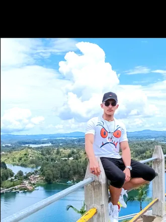OnlyFans cuenta flyen2507 header 1