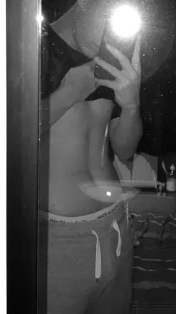 OnlyFans cuenta kzzxx04 avatar 1