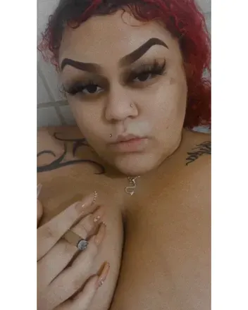 OnlyFans cuenta juicyredmaterial avatar 1