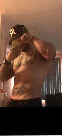 OnlyFans cuenta chris92estrada header 2