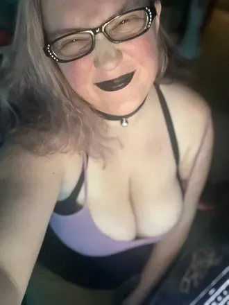 OnlyFans of namilullabye
