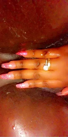 OnlyFans cuenta naemalone1111 header 2