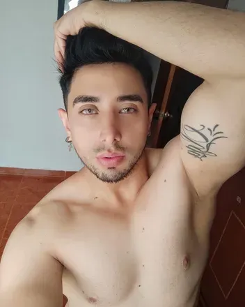 OnlyFans cuenta benyerfnts header 2