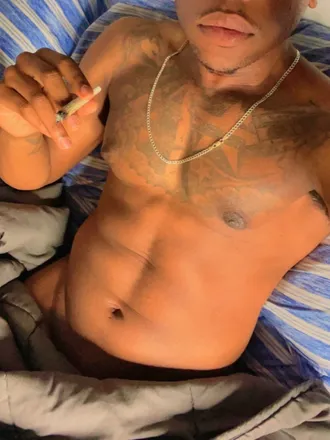 OnlyFans cuenta papixkenn header 2