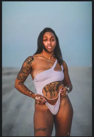 OnlyFans of pandalove1004