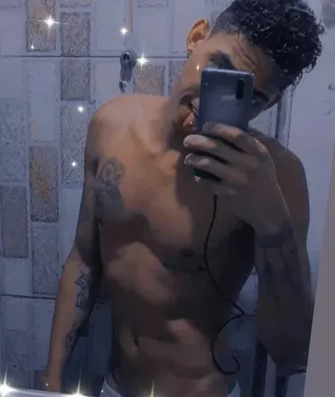 OnlyFans cuenta k_sant23 avatar 1