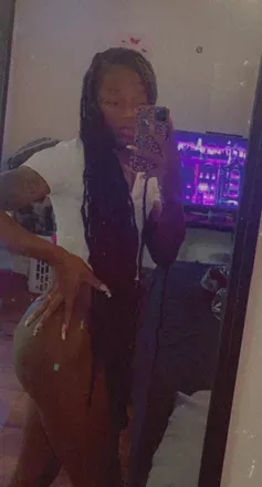 OnlyFans cuenta xbadgal.siyah23 avatar 1