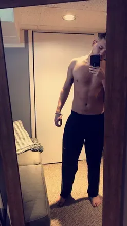 OnlyFans account  hunterliam avatar 1