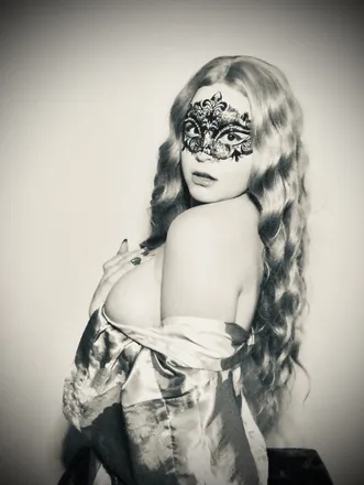 OnlyFans cuenta akitavee header 2