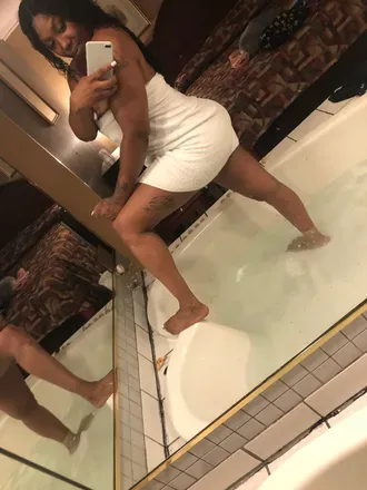 OnlyFans cuenta thabodybabyy header 2