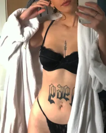OnlyFans cuenta molliemakeme avatar 1