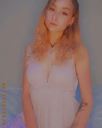 OnlyFans cuenta lilacmoonflower avatar 1